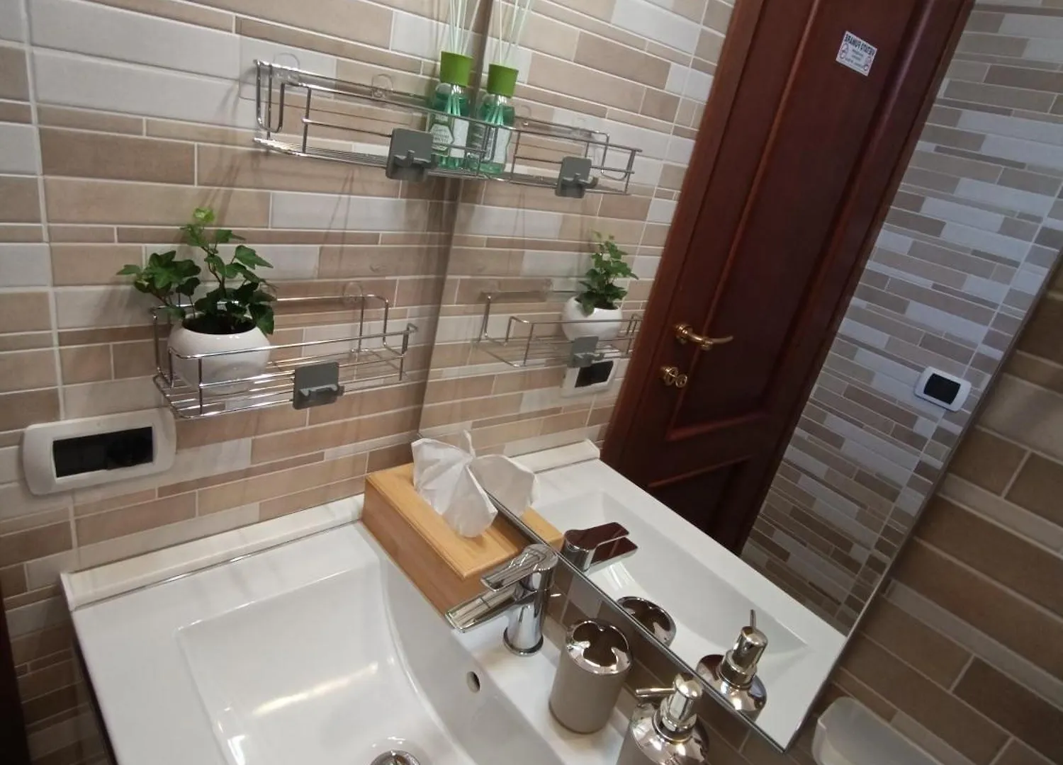 My Home B&B Fiumicino Bed & Breakfast